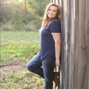 Meet your Posher, Carissa